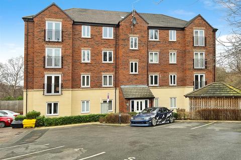 2 bedroom apartment for sale, Whitstable Mews, Leeds LS12