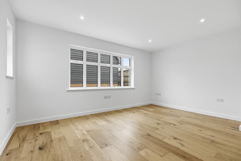2 Blackheath Road 19