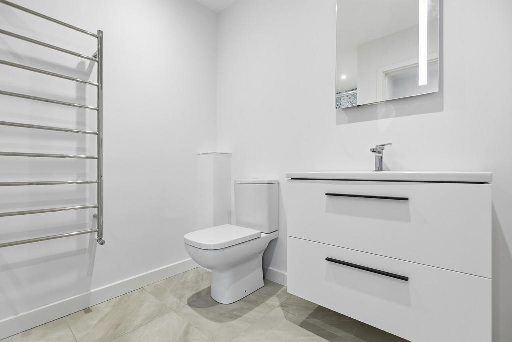 2 Blackheath Road 21