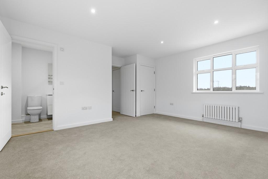 2 Blackheath Road 28