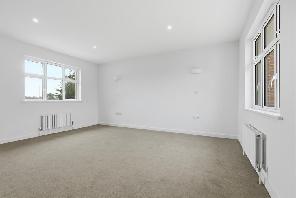2 Blackheath Road 33