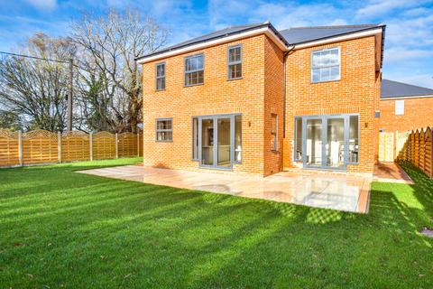 4 bedroom detached house for sale, Sabre Close, Stebbing Green