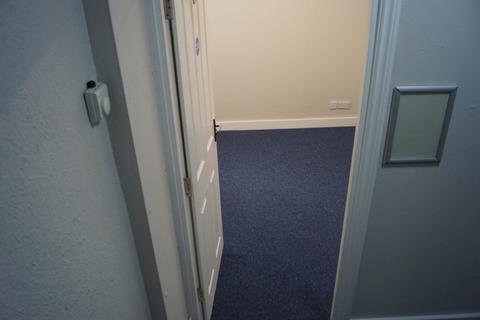 Office to rent, 8 Hyde Gardens Eastbourne BN21 4PN
