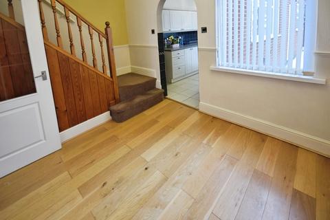 2 bedroom terraced house to rent, Homer Street, Hanley