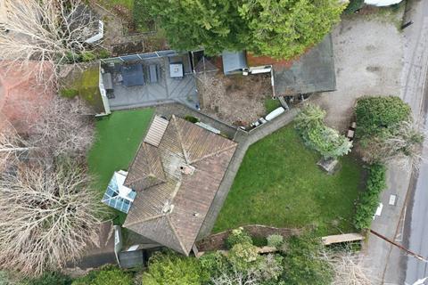 3 bedroom detached house for sale, Lodge Road, Writtle