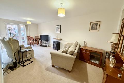 1 bedroom apartment for sale, Macaulay Road, Broadstone