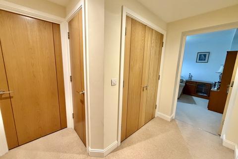 1 bedroom apartment for sale, Macaulay Road, Broadstone