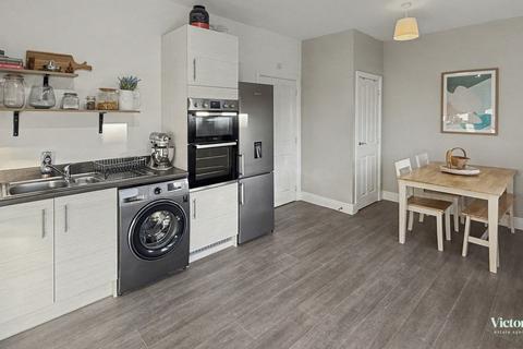 undefined, Plymouth PL9
