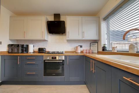 3 bedroom semi-detached house for sale, Fishermans Drive, March