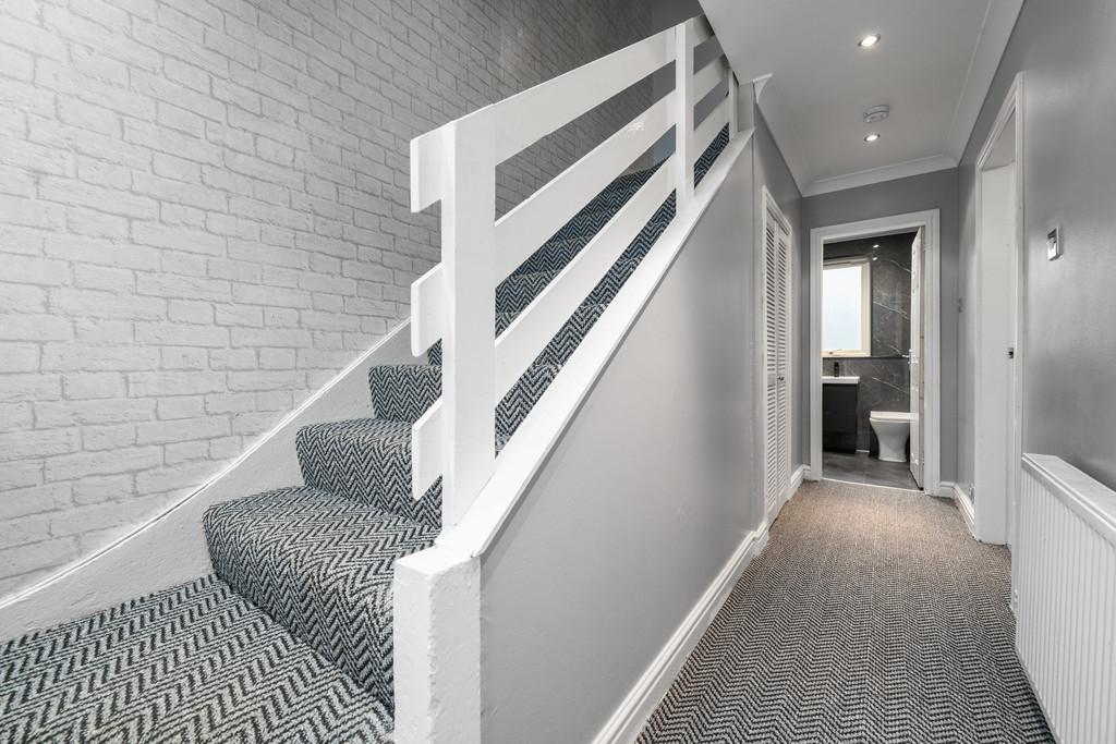 157 Riddochhill Road 04