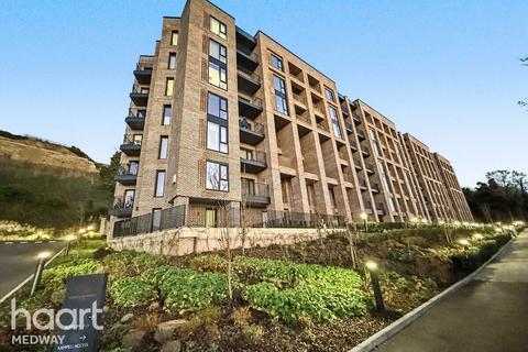 undefined, Whiffens Avenue, Chatham
