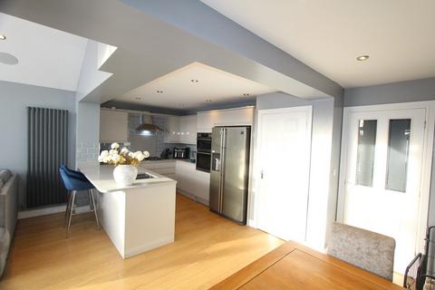 3 bedroom semi-detached house for sale, Ruabon, Wrexham