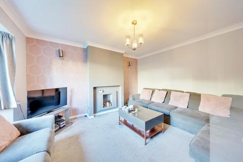 4 bedroom semi-detached house for sale, Charterhouse Road, Orpington