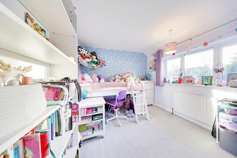 4 bedroom semi-detached house for sale, Charterhouse Road, Orpington