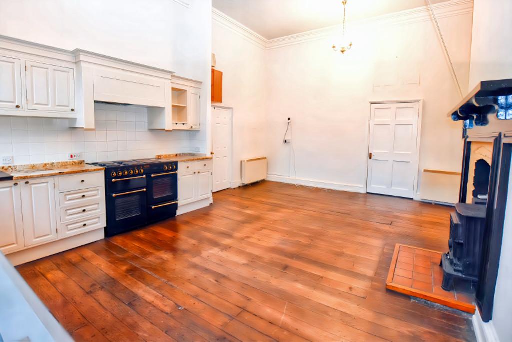 Kitchen 4