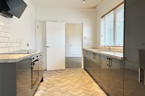 3 bedroom terraced house for sale, Hare Street, Grimsby, N.E.Lincolnshire, DN32