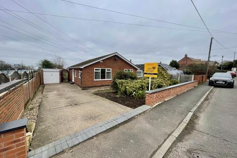 2 bedroom detached bungalow to rent, Greenacres, 127 Bretby Lane