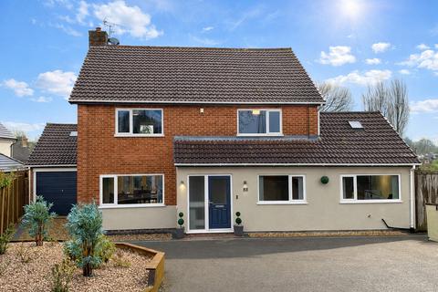 5 bedroom detached house for sale, The Green, Diseworth