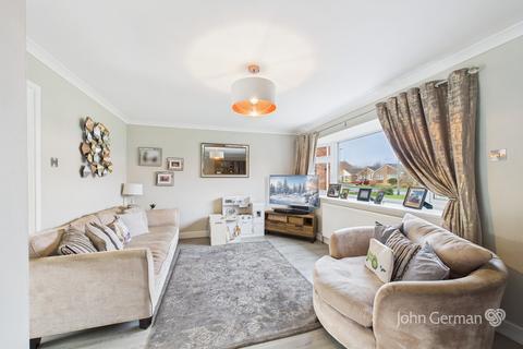 3 bedroom semi-detached house for sale, Fairham Road, Stretton