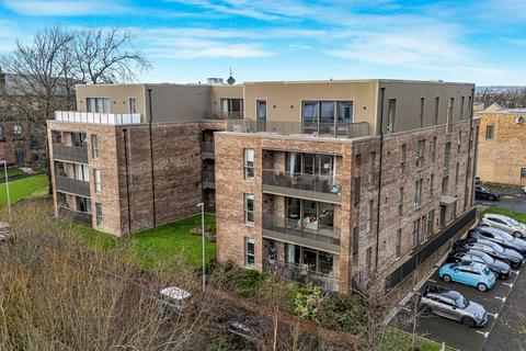 2 bedroom flat for sale, Training Place, Glasgow G13