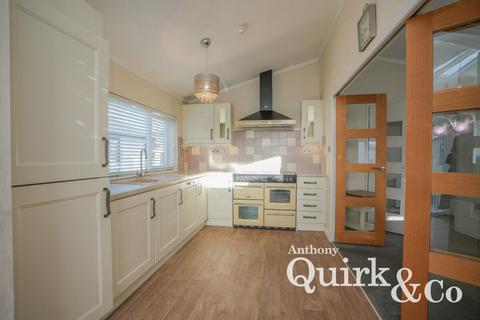 undefined, Waters Edge, Canvey Island, SS8