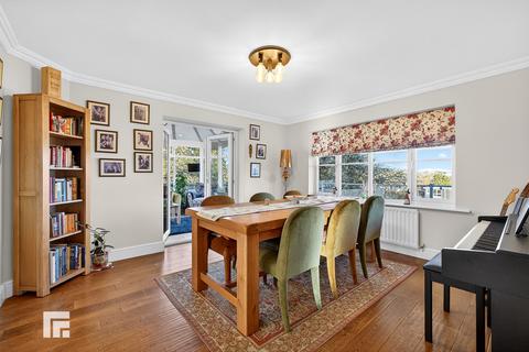 undefined, Plas Y Mynach, Radyr, Cardiff
