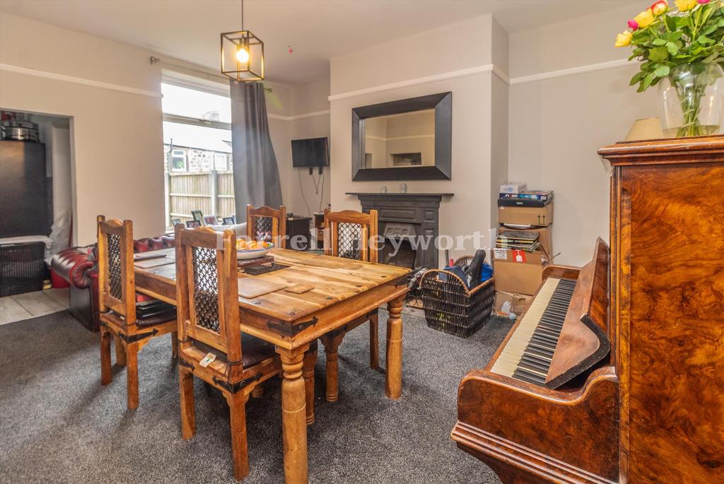 Dining Room image 2