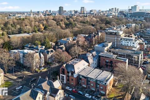 undefined, Ty Cornel, Cathedral Gardens, Cathedral Road