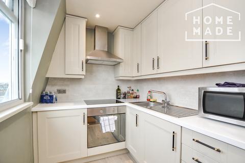 Studio to rent, Pinehurst Court, W11 2BJ
