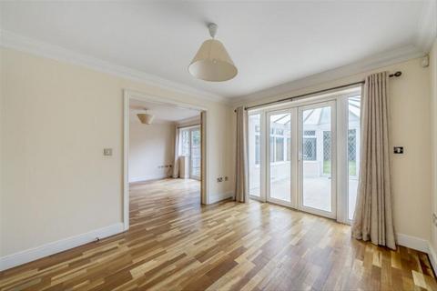 undefined, Ridgemead Close, London N14