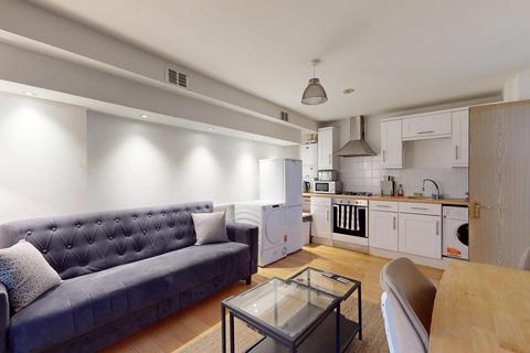 1 bedroom flat to rent, Walworth Place, London SE17