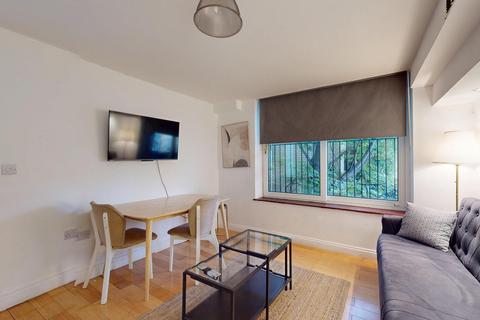 1 bedroom flat to rent, Walworth Place, London SE17