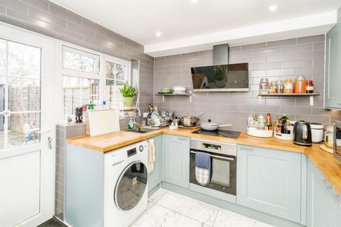 undefined, Grosvenor Mews