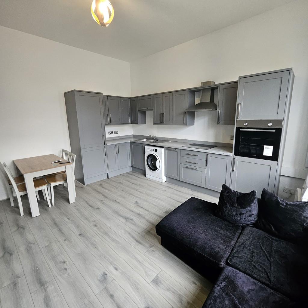 Kitchen2 (003)