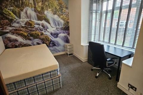 3 bedroom apartment to rent, Alma Road, Southampton