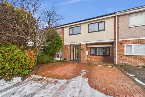 3 bedroom terraced house for sale, Annefield Park, Gresford, Wrexham