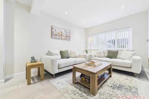 3 bedroom terraced house for sale, Annefield Park, Gresford, Wrexham