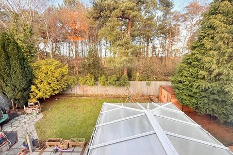 4 bedroom detached house for sale, Hazel Drive, Ferndown
