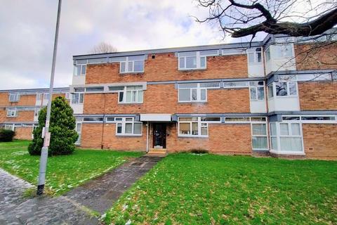 2 bedroom apartment to rent, The Lindens, Wolverhampton WV6