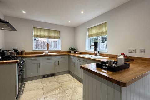 4 bedroom detached house for sale, Post Office Lane, Redmile