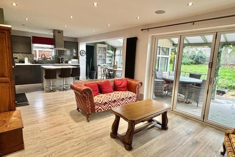 undefined, Pytchley Close, Brixworth, Northamptonshire NN6