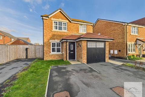 3 bedroom detached house for sale, Kirkland Drive, Garstang, PR3