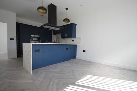 2 bedroom apartment to rent, Oakwood Apartments, London, SW16