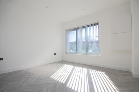 2 bedroom apartment to rent, Oakwood Apartments, London, SW16