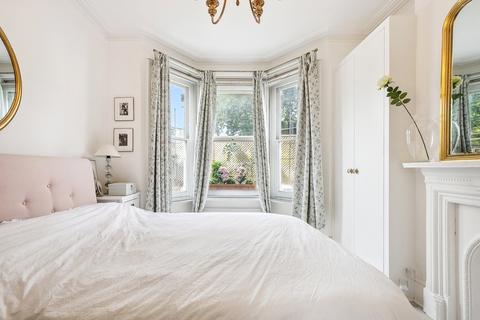 2 bedroom flat to rent, Verbena Gardens, Hammersmith, London