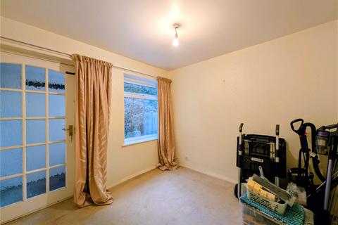 3 bedroom semi-detached house for sale, Spring Grove Crescent, Kidderminster, Worcestershire, DY11