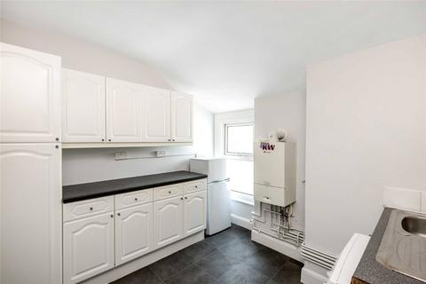 1 bedroom flat to rent, Clairview Road, London, SW16