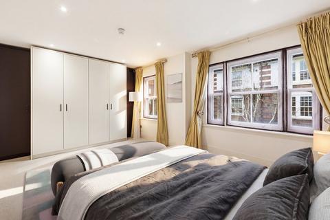 4 bedroom terraced house to rent, Grove Cottages, Chelsea Manor Street, London