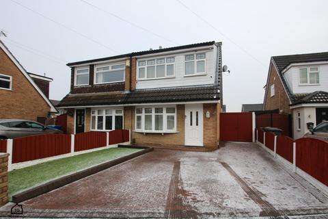 3 bedroom semi-detached house to rent, Dunscore Road, Wigan WN3