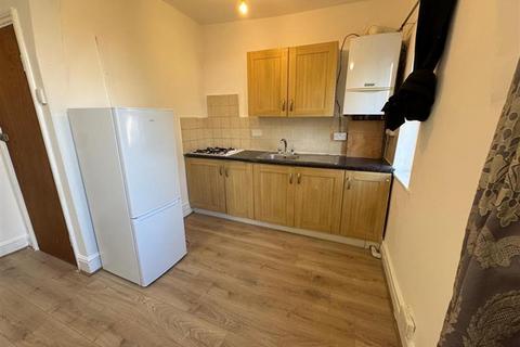 Studio to rent, 271 Stanstead Road, Honor Oak, SE23